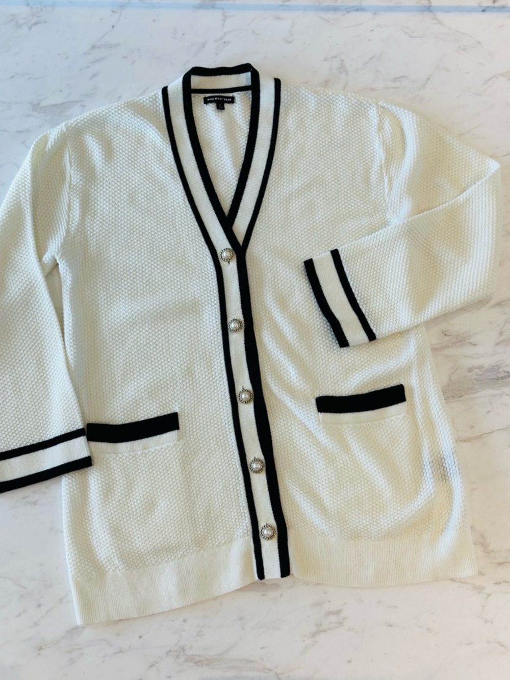 Who What Where Cream Black Pearl Button Knit Cardigan size Small